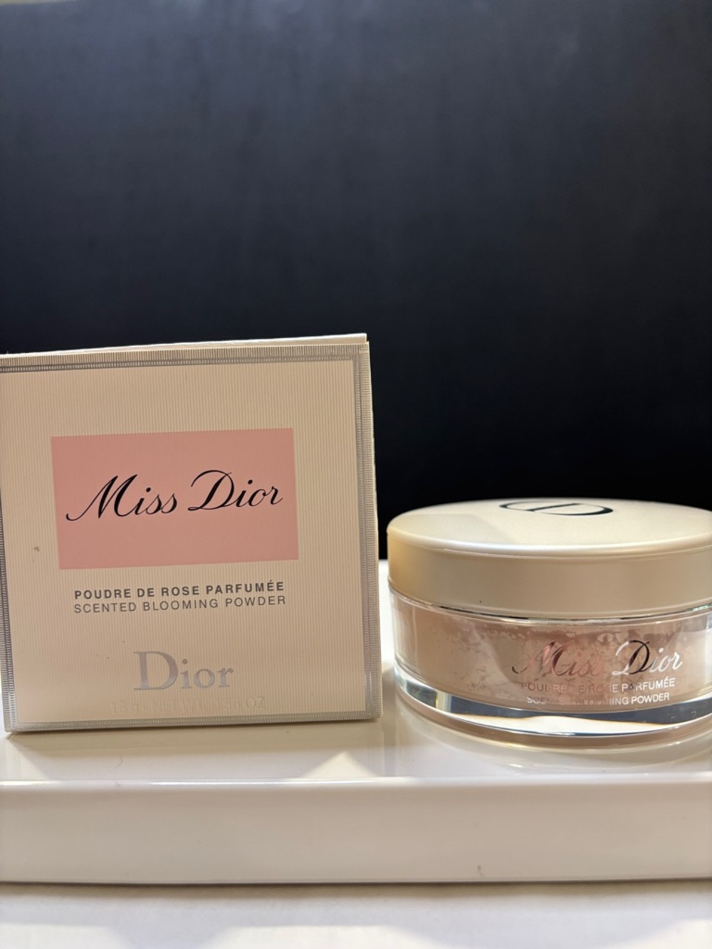 Miss Dior Scented Blooming Powder